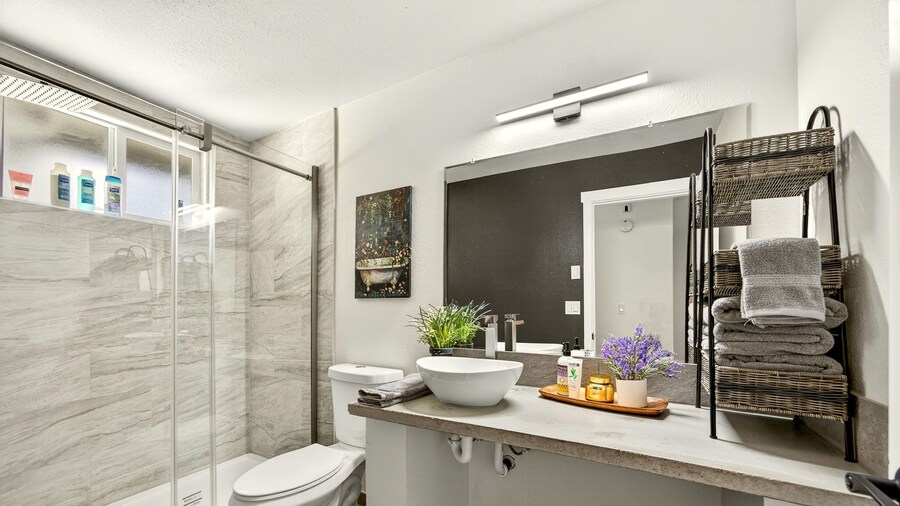 Basecamp GP Private Unit in Quiet Duplex