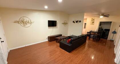 Cozy 2-bedroom Dwelling in Union City
