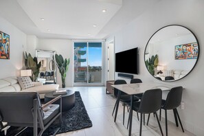 Interior - Breathtaking Ocean Condo in SoFi (Miami Beach)