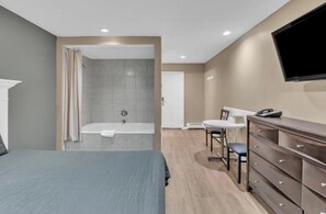 1 bedroom, iron/ironing board, WiFi, wheelchair access