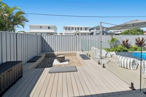 Terrace/patio - Windang Beach Escape Seaside Bliss w Private Pool (Windang)