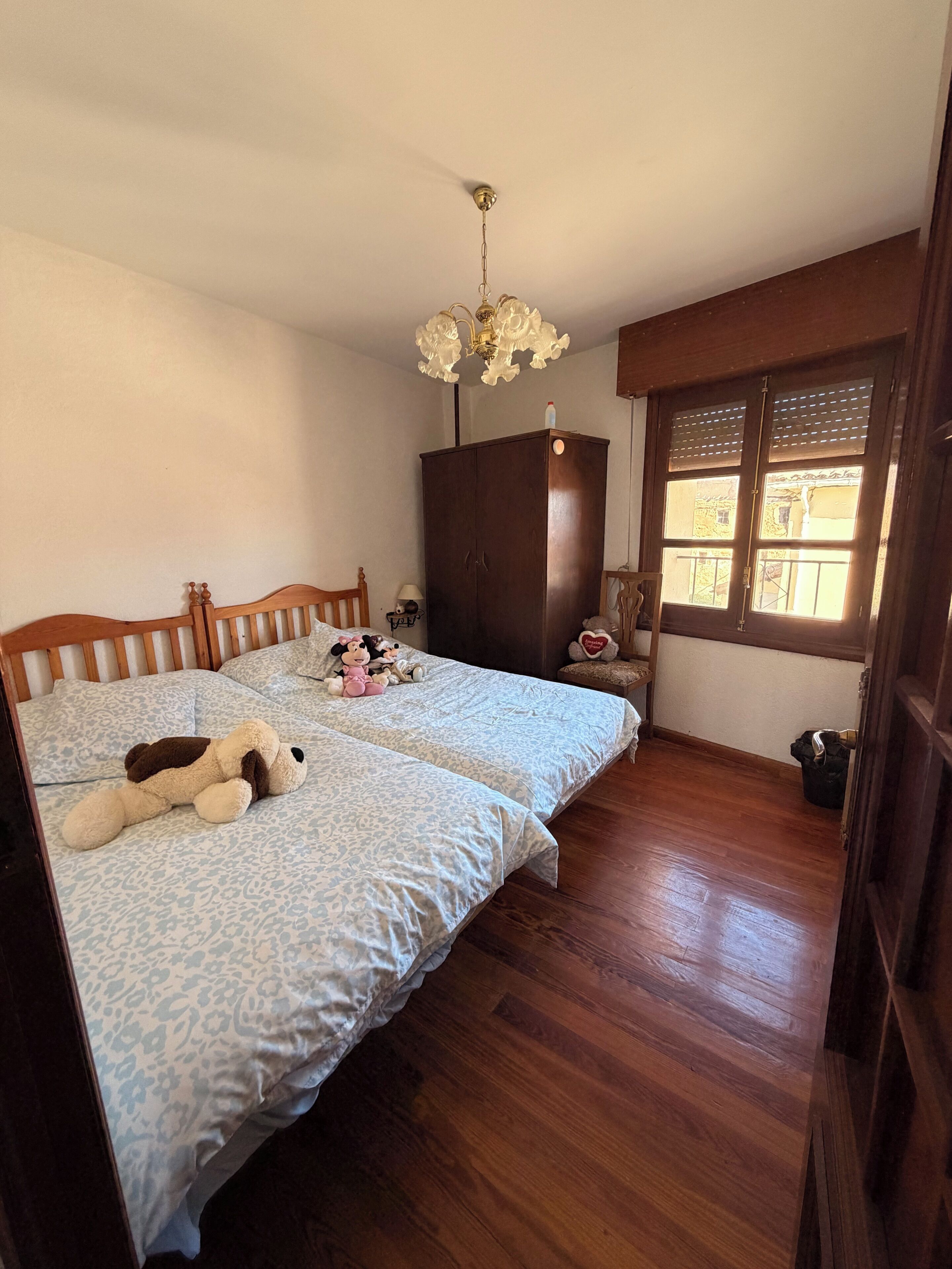 4 Schlafzimmer, Bügeleisen/Bügelbrett, Internetzugang