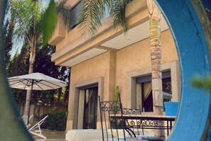 Terrace/patio - Modern 4BR Private Pool Villa (Marrakesh)