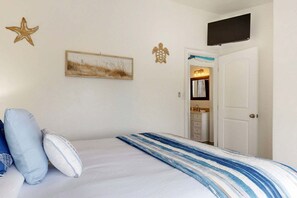 Free WiFi, bed sheets - TL710 Private Pool, Charcoal Grill, Parking for 2 (Port Aransas)