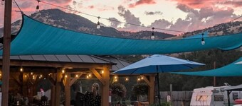 Dale-Vintage Glamping at Winery Near Sequoia