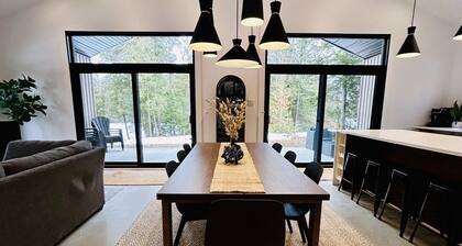 Chalet Echö du lac Sinclair: lake retreat, Spa and sauna