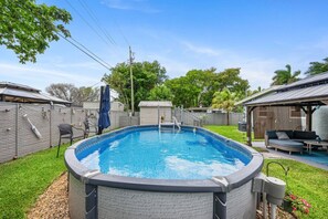 Pool - Family 3BR w/ Pool | Game Room I Walk to WaterPark (Margate)