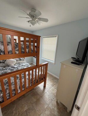4 bedrooms, WiFi