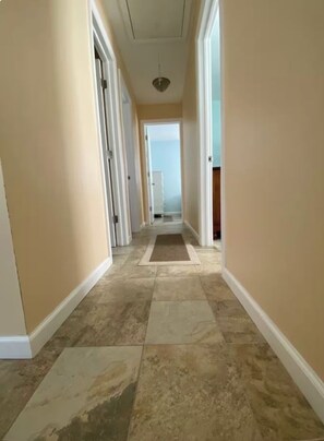 Interior - Charming 4-bedroom, 2-bath getaway to Lavallette's pristine beach. (Lavallette)