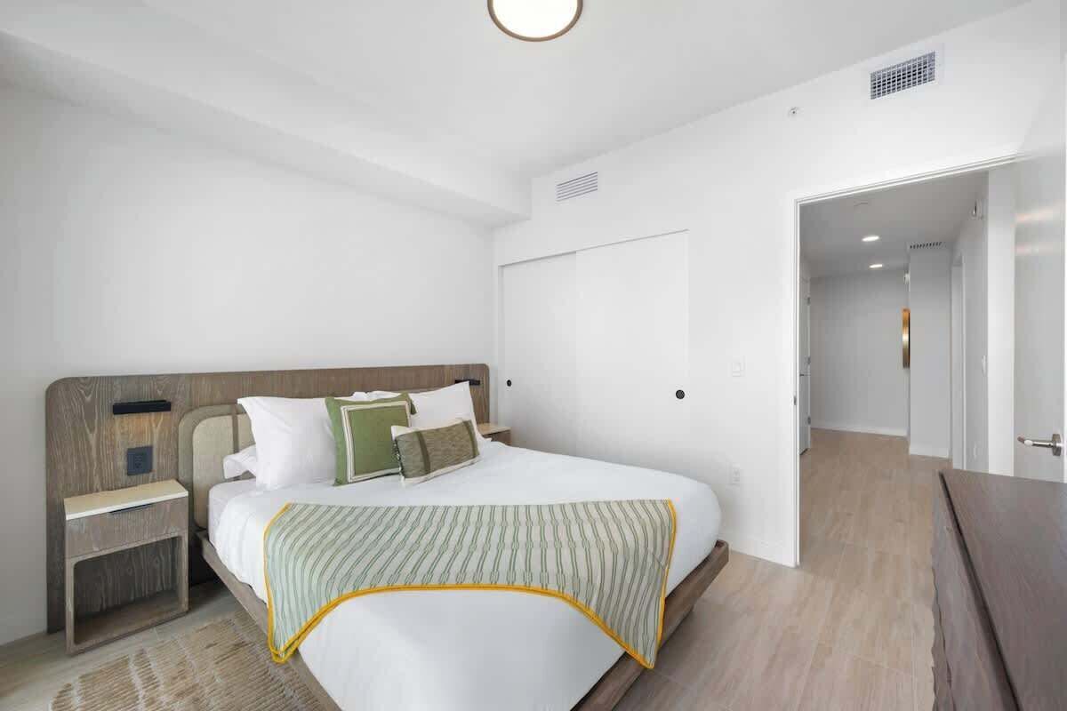 2 bedrooms