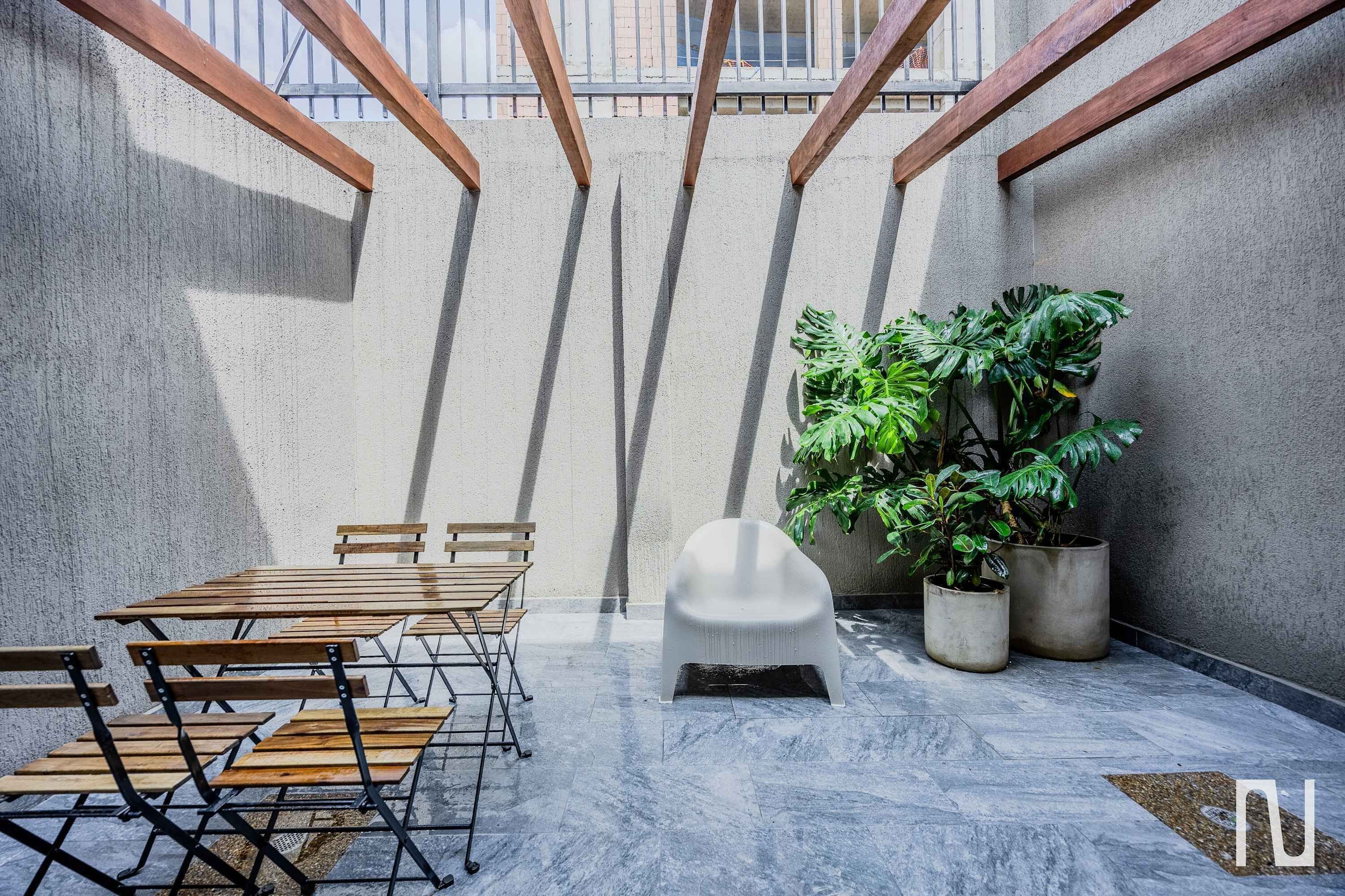 Apartment, Multiple Beds, Patio, City View (Gardens B101 + SAT) | Outdoor dining