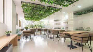 Apartment, 2 Queen-Betten, Terrasse, Stadtblick (Balcones 301) | Speisen