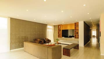 Apartment, Mehrere Betten, Whirlpool, Stadtblick (Balcones 601) | Lobby