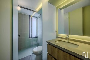 Apartment, 1 Double Bed, Patio, City View (Gardens A203 ) | Bathroom - NOK 1BR Loft With Private Stylish Balcony (Bogotá)