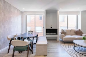 อพาร์ทเมนท์, เตียงควีนไซส์ 2 เตียง, ระเบียง, วิวเมือง (Balcones 503) | ภายใน