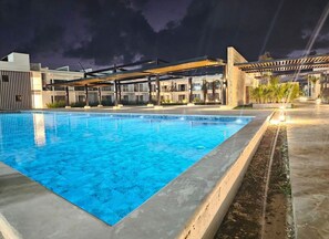 Outdoor pool - NOK Modern 3BR Villa With Patio by Vistacana (Punta Cana)