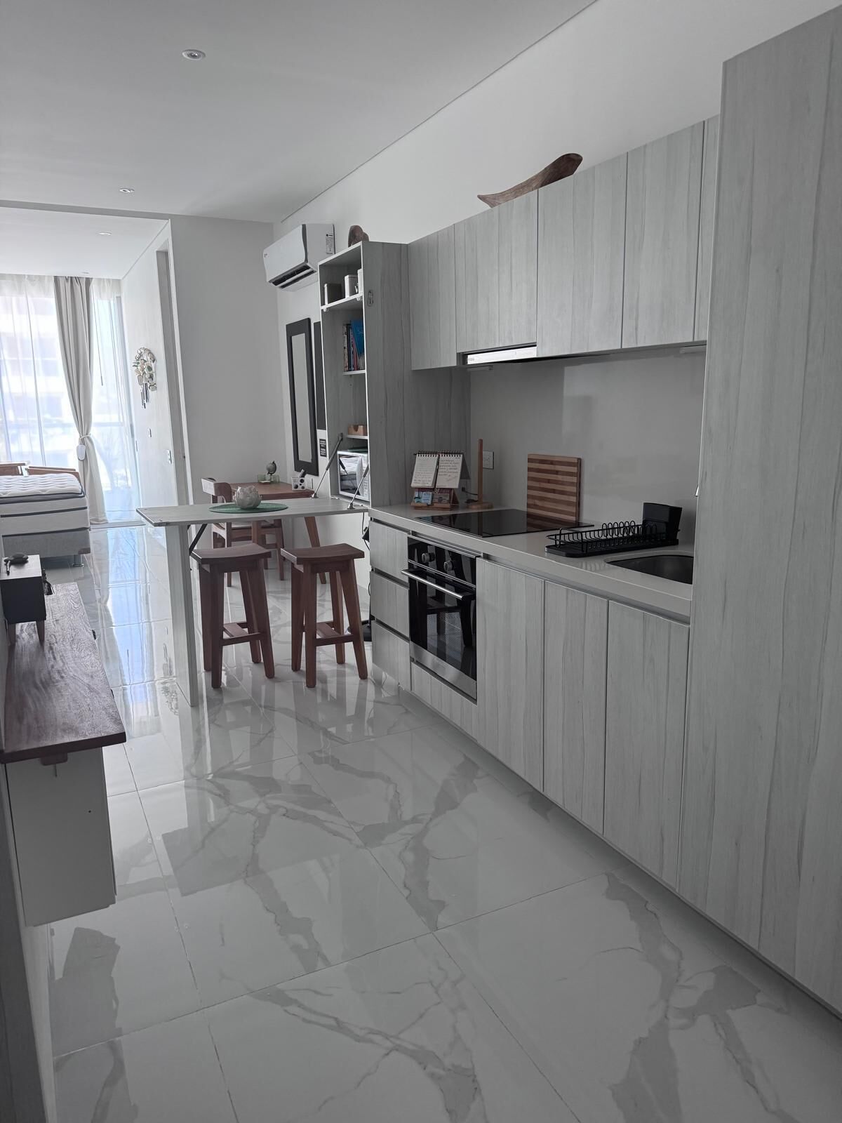 Apartment, 1 Queen-Bett und Schlafsofa, Poolzugang, Stadtblick (Suiloft 507) | Eigene Küche