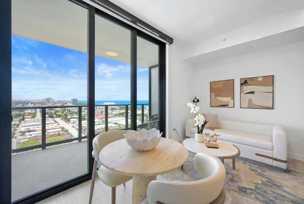 Apartment, 1 King Bed, Pool Access, Ocean View (72 Living 1603) | Living area
