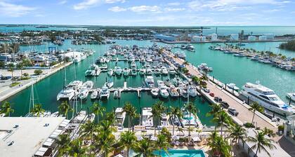 Key West Sailboat Getaway