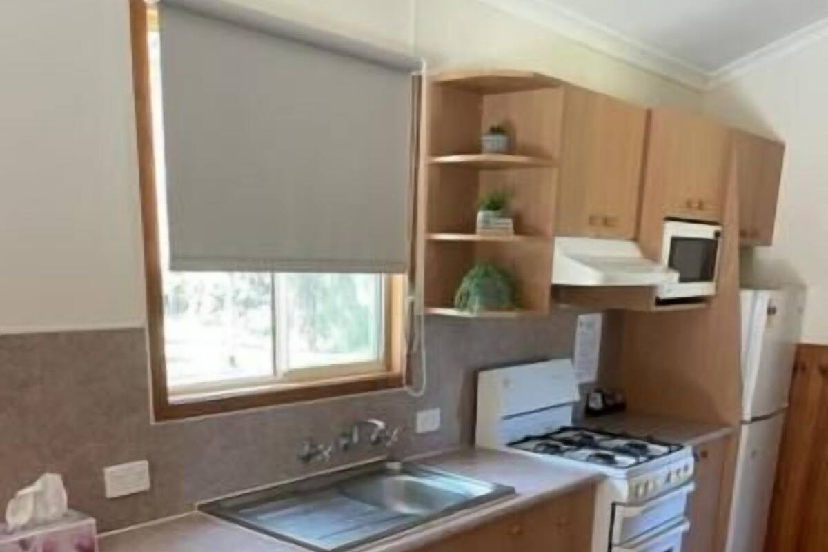 Premium Cabin, Patio, Mountain View | Private kitchen