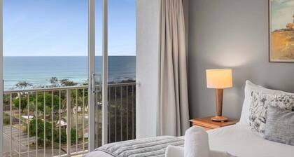 Elouera Beachside Bliss