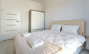1 bedroom, iron/ironing board, WiFi, bed sheets - Czereśniowa Luxury Apartment (Gdańsk)