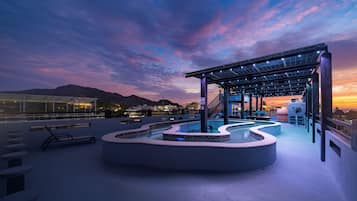 Indoor pool, outdoor pool