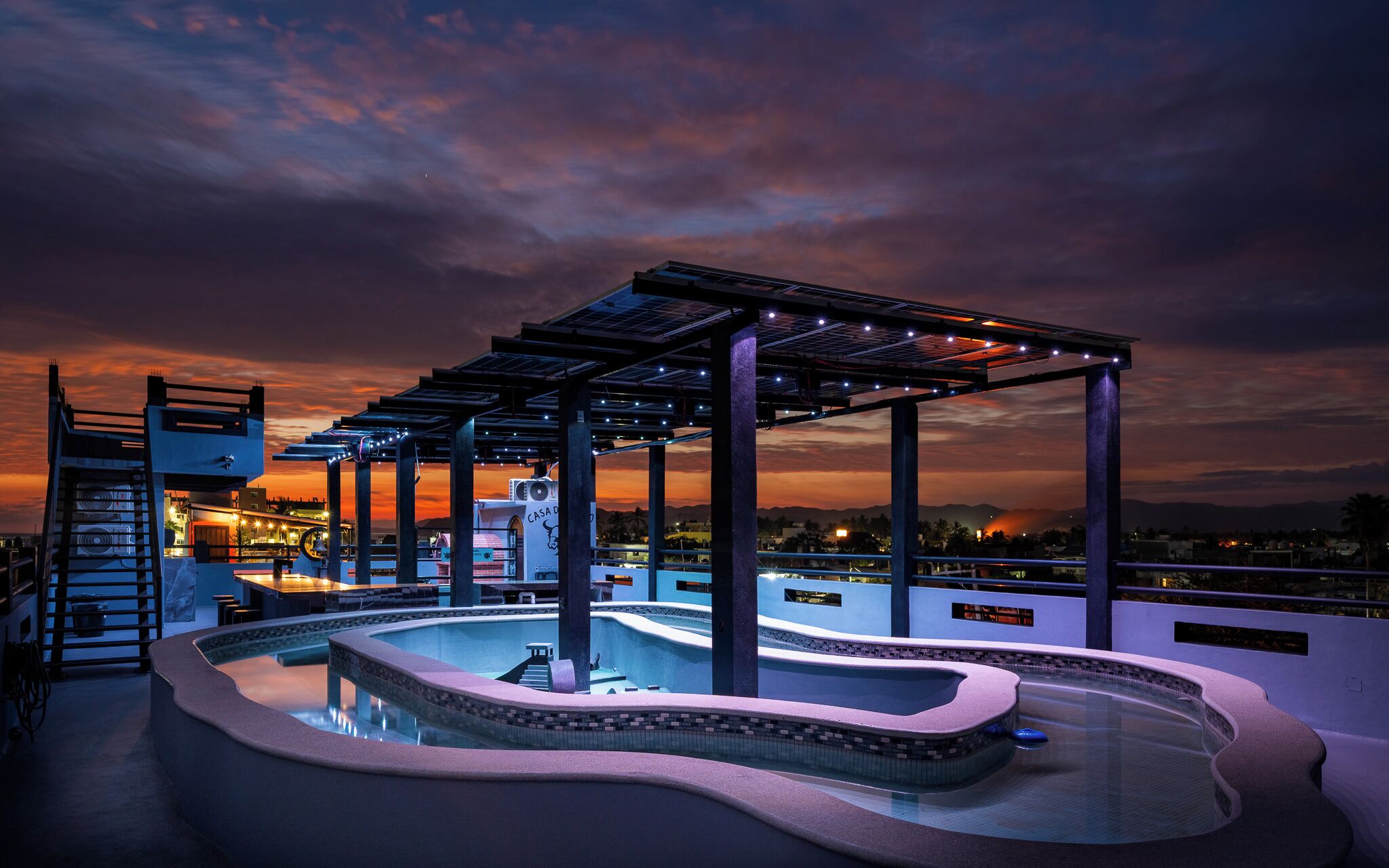 Indoor pool, outdoor pool