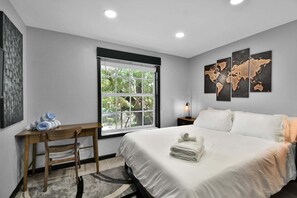 2 chambres, bureau, fer et planche à repasser, Wi-Fi gratuit