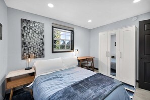 2 chambres, bureau, fer et planche à repasser, Wi-Fi gratuit