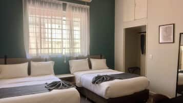 Desk, laptop workspace, iron/ironing board, free WiFi