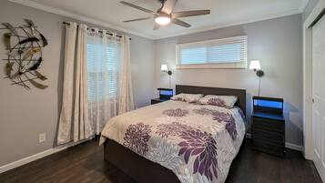 5 bedrooms, iron/ironing board, free WiFi, bed sheets