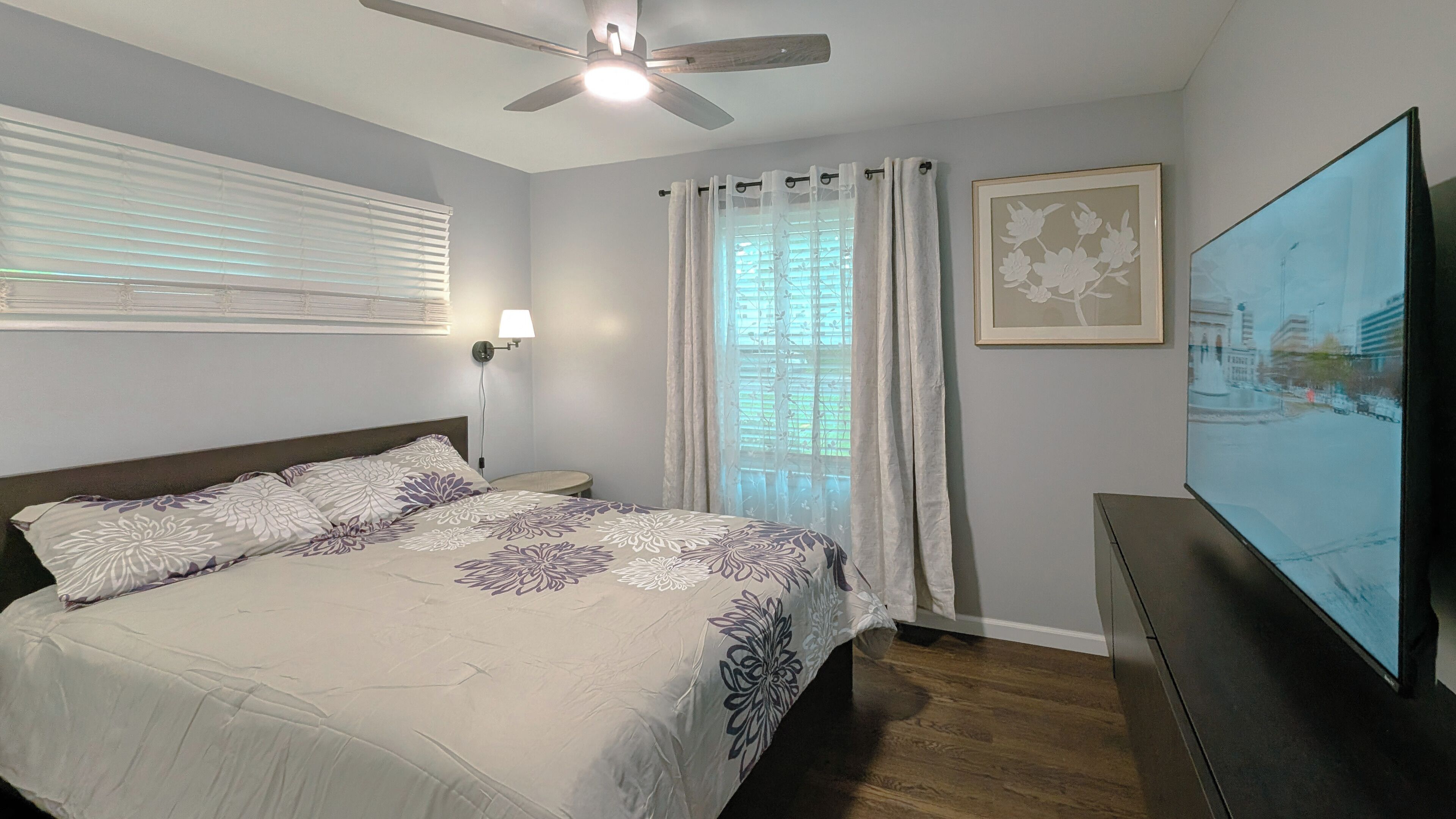 5 bedrooms, iron/ironing board, free WiFi, bed sheets