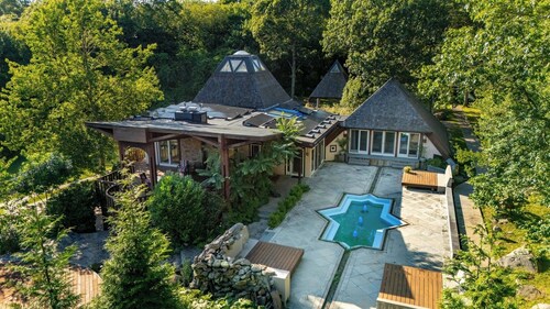 Charlestown Retreat | 2 Pools and Fire Pits