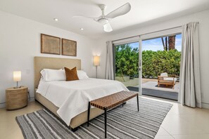 3 bedrooms, desk, iron/ironing board, free WiFi - August House - Bold Design, Poolside Fun, Spa, Fire Pit & Views (Palm Springs)