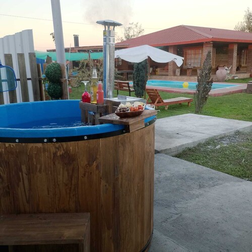 Cabin with tinaja