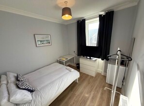 3 bedrooms, WiFi, bed sheets