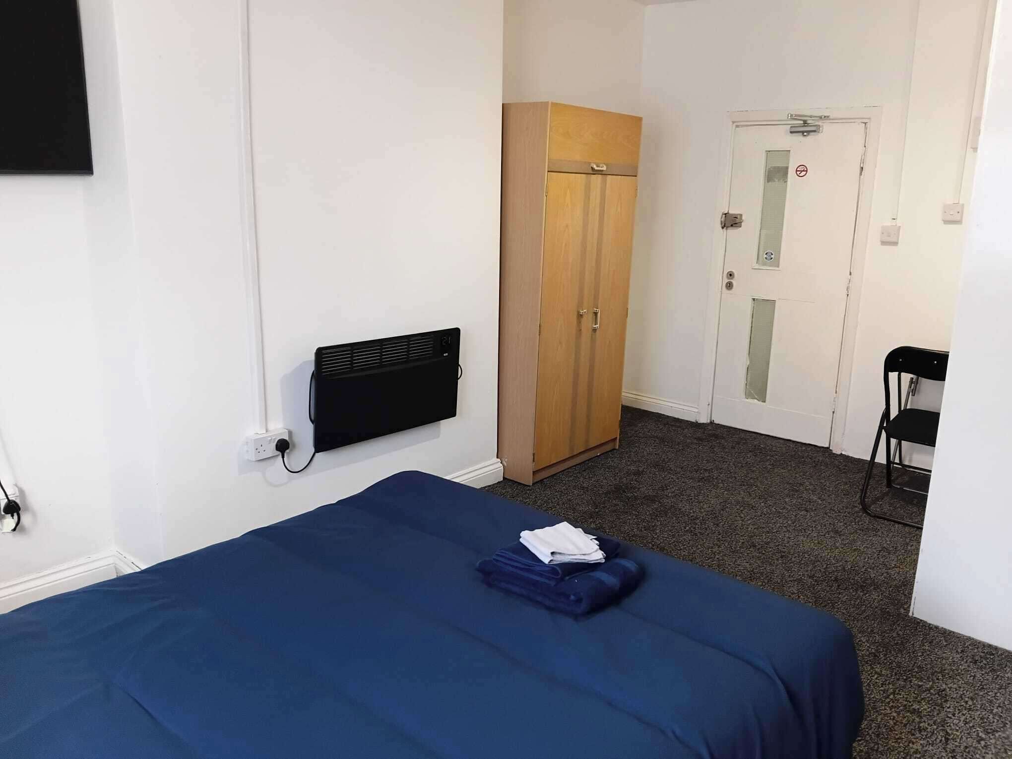 1 bedroom, WiFi, bed sheets