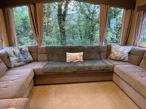 Image 9 - Thorness Cabin Retreat in Cowes (Cowes)