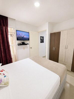 2 bedrooms, iron/ironing board, WiFi, bed sheets - Condominium in Cartagena (Cartagena de Indias)