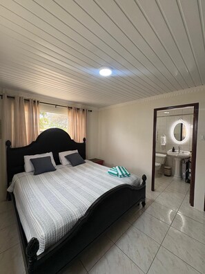 3 Schlafzimmer, Bügeleisen/Bügelbrett, WLAN
