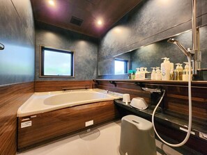 Bathroom - taipi house  (Sado)