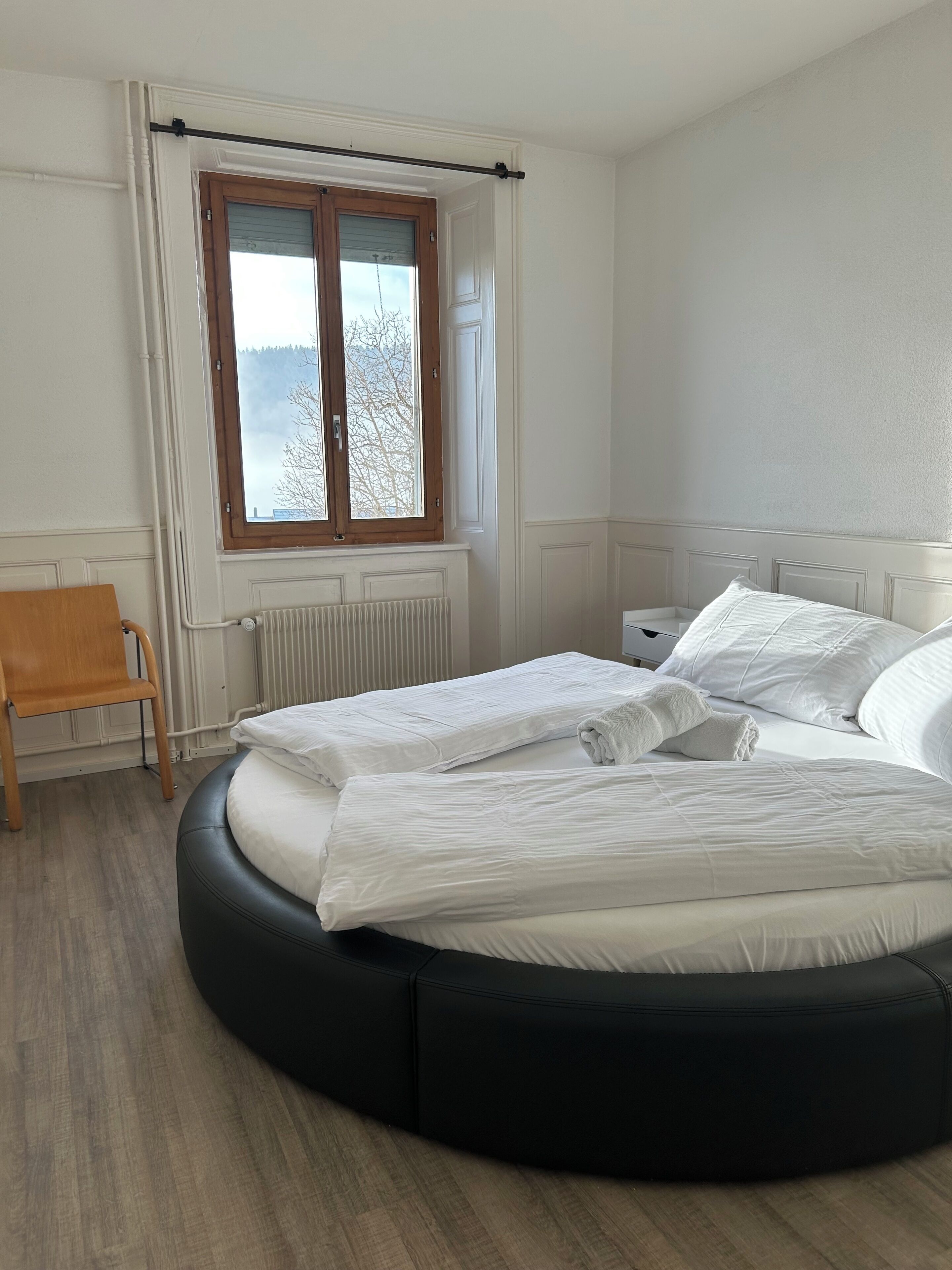 3 Schlafzimmer, Bügeleisen/Bügelbrett, WLAN, Bettwäsche