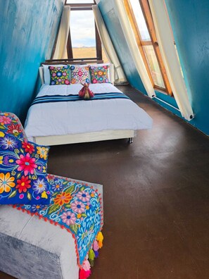 Room - Houseboat on Lake Titicaca (Puno)