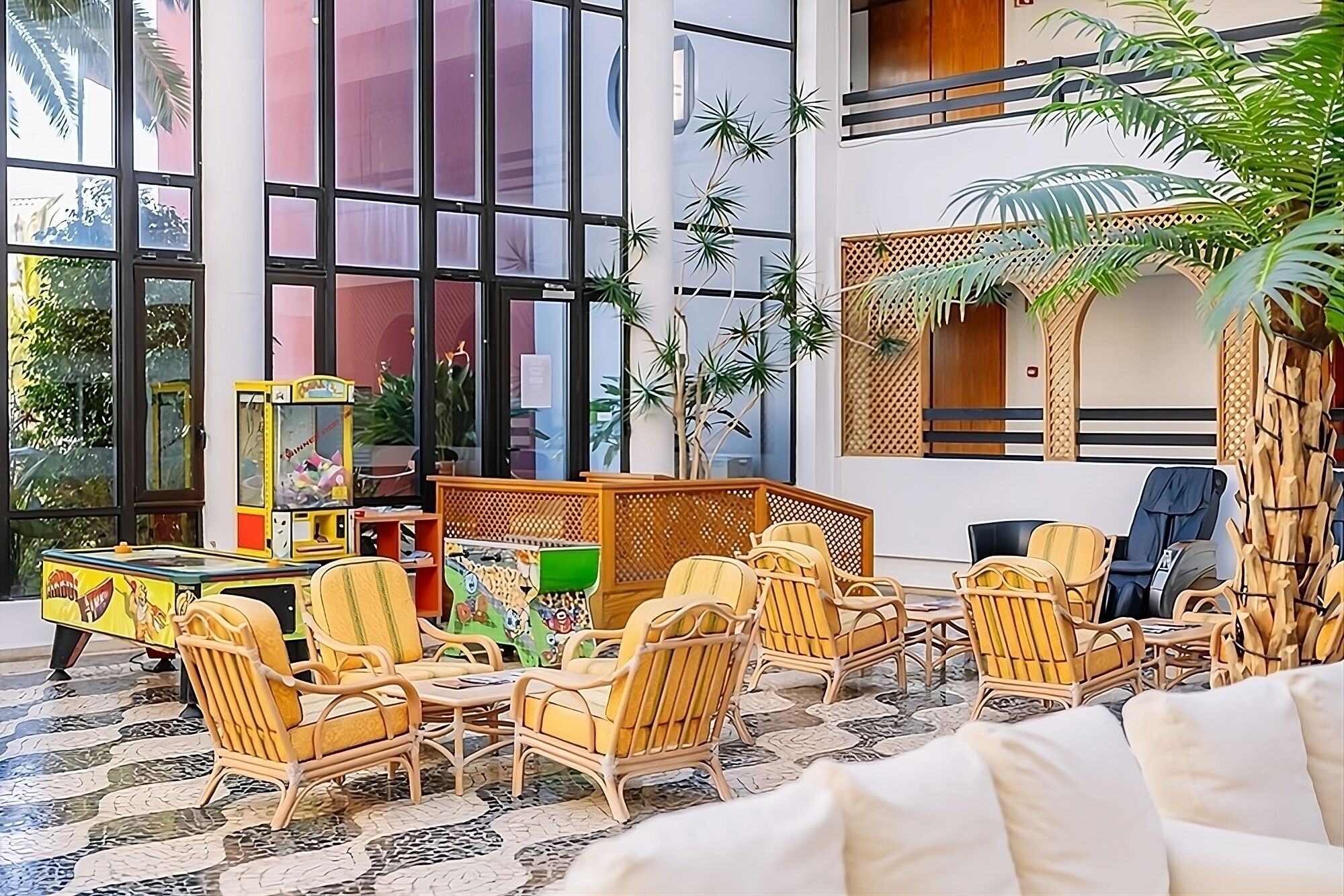 Stay Close To Oura Beach! 2 Swimming Pools, Free Parking, Airport Shuttle! - Algarve