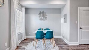 Vila (2 Bedrooms) | Interior