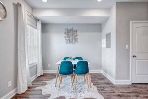 Villa (2 Bedrooms) | Interior