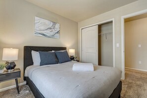 Interior - 4819 Painted Sky View (Colorado Springs)