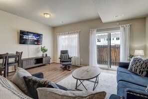 Interior - 4819 Painted Sky View (Colorado Springs)