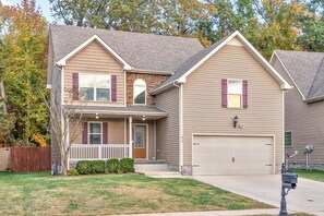 House (3 Bedrooms) | Interior - Fox House (Clarksville)